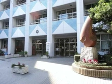 【東京都/中央区佃】シティフロントタワー 佃島中学校（現地より約90m）：