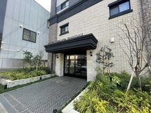 【東京都/東村山市栄町】グローベル久米川マークプレイス エントランス