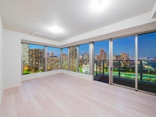 【東京都/中央区晴海】パークタワー晴海 リビング・ダイニング：夜景