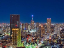 【東京都/中央区勝どき】パークタワー勝どきミッド 眺望：バルコニーからの撮影（夜景）（ズームあり）