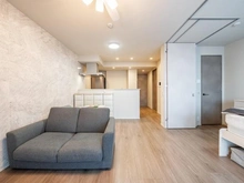 【東京都/府中市宮西町】プラウド府中グレイス LDK：右は約5.0帖の洋室