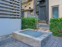 【東京都/千代田区東神田】アデニウム東神田 敷地内施設：ペット足洗場
