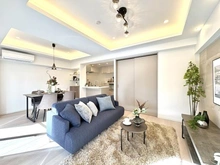 【東京都/渋谷区広尾】朝日広尾マンション リビング・ダイニング：※家具調度品等は販売価格に含まれておりません