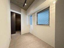 【東京都/渋谷区恵比寿】リシェ広尾 サービスルーム（納戸）