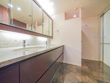 【東京都/港区麻布台】麻布台パークハウス 洗面室