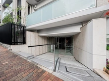 【東京都/港区西麻布】アトラス西麻布 エントランス