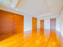 【東京都/港区麻布台】麻布台パークハウス リビング・ダイニング