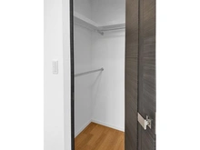 【東京都/港区新橋】アデニウム新橋 ウォークインクローゼット（洋室）