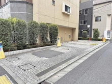 【東京都/港区新橋】アデニウム新橋 駐車場：利用料40,000円/月