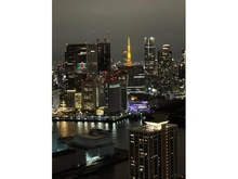 【東京都/中央区勝どき】THE TOKYO TOWERS SEA TOWER 眺望：ズーム有り・東京タワーを望む（天候による）