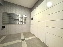 【東京都/渋谷区東】サンレイ広尾エクセレンテ メールボックス・宅配ボックス