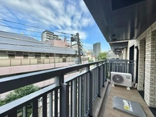 【東京都/渋谷区広尾】オープンレジデンシア広尾ザ・ハウス サウスコート バルコニー