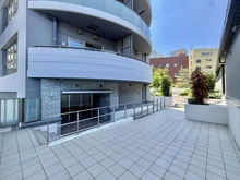 【東京都/中野区東中野】パークタワー東中野グランドエア サブエントランス