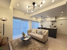 【東京都/渋谷区広尾】朝日広尾マンション リビング・ダイニング：※家具・調度品は販売価格に含まれておりません