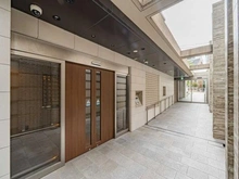 【東京都/港区西麻布】オープンレジデンシア表参道est エントランス