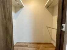 【東京都/千代田区富士見】プラウドタワー千代田富士見 サービスルーム（納戸）