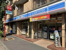 【東京都/新宿区山吹町】クレヴィア山吹神楽坂 ローソン新宿山吹町店（現地より約240m）