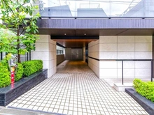 【東京都/新宿区赤城下町】ピアース神楽坂HILLS エントランス