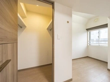 【東京都/新宿区西五軒町】クレヴィア神楽坂 洋室