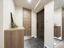 【東京都/新宿区西五軒町】クレヴィア神楽坂 玄関