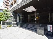 【東京都/新宿区北町】シャリエ神楽坂 エントランス