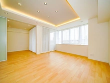 【東京都/新宿区北町】シャリエ神楽坂 リビング・ダイニング