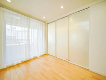 【東京都/新宿区北町】シャリエ神楽坂 洋室