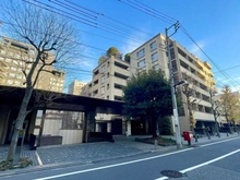 【東京都/新宿区新小川町】アトラス江戸川アパートメント 外観