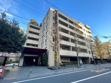 【東京都/新宿区新小川町】アトラス江戸川アパートメント 外観