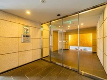 【東京都/新宿区改代町】オープンレジデンシア神楽坂 E棟 エントランス