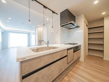 【東京都/新宿区赤城元町】パークコート神楽坂 キッチン