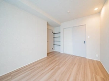 【東京都/新宿区赤城元町】パークコート神楽坂 洋室