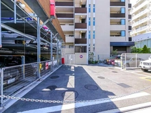 【東京都/世田谷区経堂】ジオ経堂 駐車場