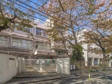 【東京都/世田谷区経堂】ジオ経堂 区立桜丘小学校（現地より約540m）