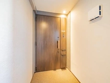 【東京都/文京区関口】クレヴィア文京関口 ポーチ