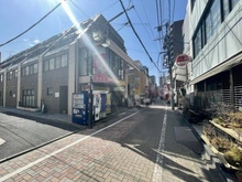 【東京都/文京区関口】クレヴィア文京関口 地蔵通り商店街（現地より約270m）