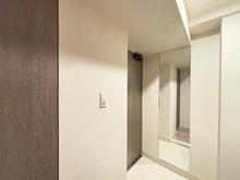 【東京都/新宿区山吹町】クレヴィア山吹神楽坂 玄関