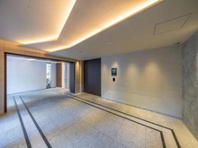 【東京都/新宿区弁天町】グレンドール新宿牛込柳町 エントランス