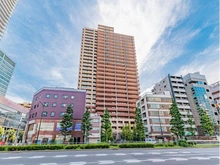 【東京都/文京区小石川】アトラスタワー小石川 外観：写真中央