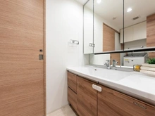 【東京都/練馬区東大泉】ファインスクェア大泉学園 洗面所