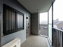 【東京都/練馬区東大泉】ファインスクェア大泉学園 ポーチ