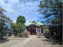 【東京都/新宿区筑土八幡町】サンウッド神楽坂  筑土八幡神社（現地より約60m）