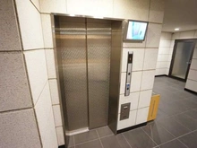 【東京都/新宿区神楽坂】ディヴレ神楽坂  エレベーター(1階)