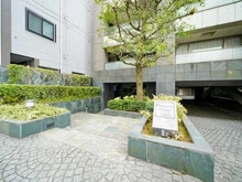 【東京都/千代田区六番町】ガレリアコルテ六番町 アプローチ