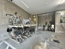 【東京都/新宿区若宮町】ベルクレール神楽坂 駐輪場