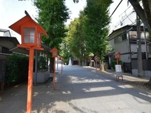 【東京都/新宿区新小川町】アトラス江戸川アパートメント  赤城神社（現地より約820m）