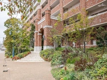 【大阪府/大阪市福島区鷺洲】リバーガーデン福島木漏れ日の丘 C棟 アプローチ