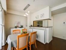 【大阪府/豊中市東豊中町】ザ・レジデンス豊中 B棟 ダイニングキッチン