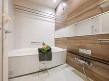 【大阪府/豊中市東豊中町】ザ・レジデンス豊中 B棟 浴室