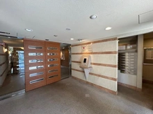 【大阪府/豊中市服部豊町】ア・デイ豊中服部ヒルズ エントランス